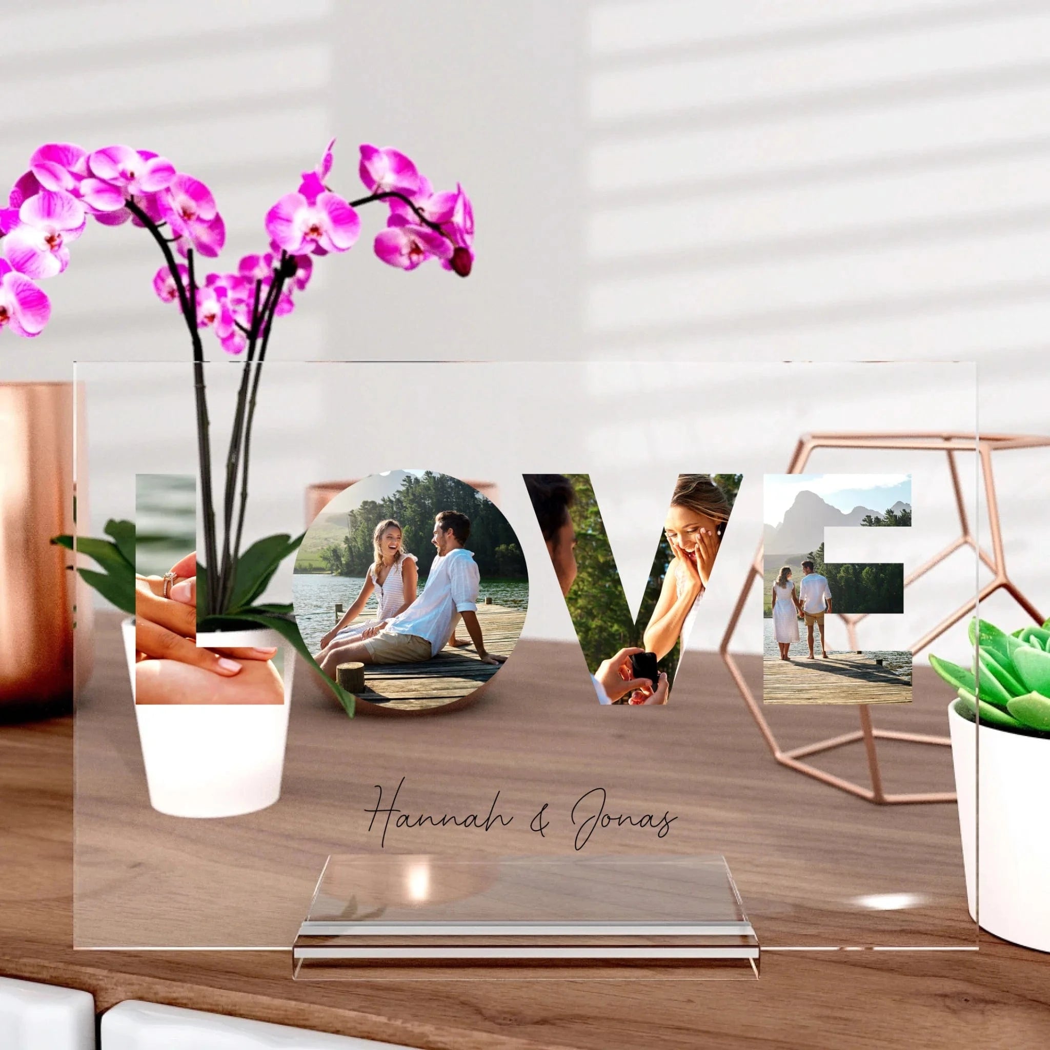 LOVE Aufsteller aus Glas - Aufsteller von Schmidt Digitaldruck GmbH