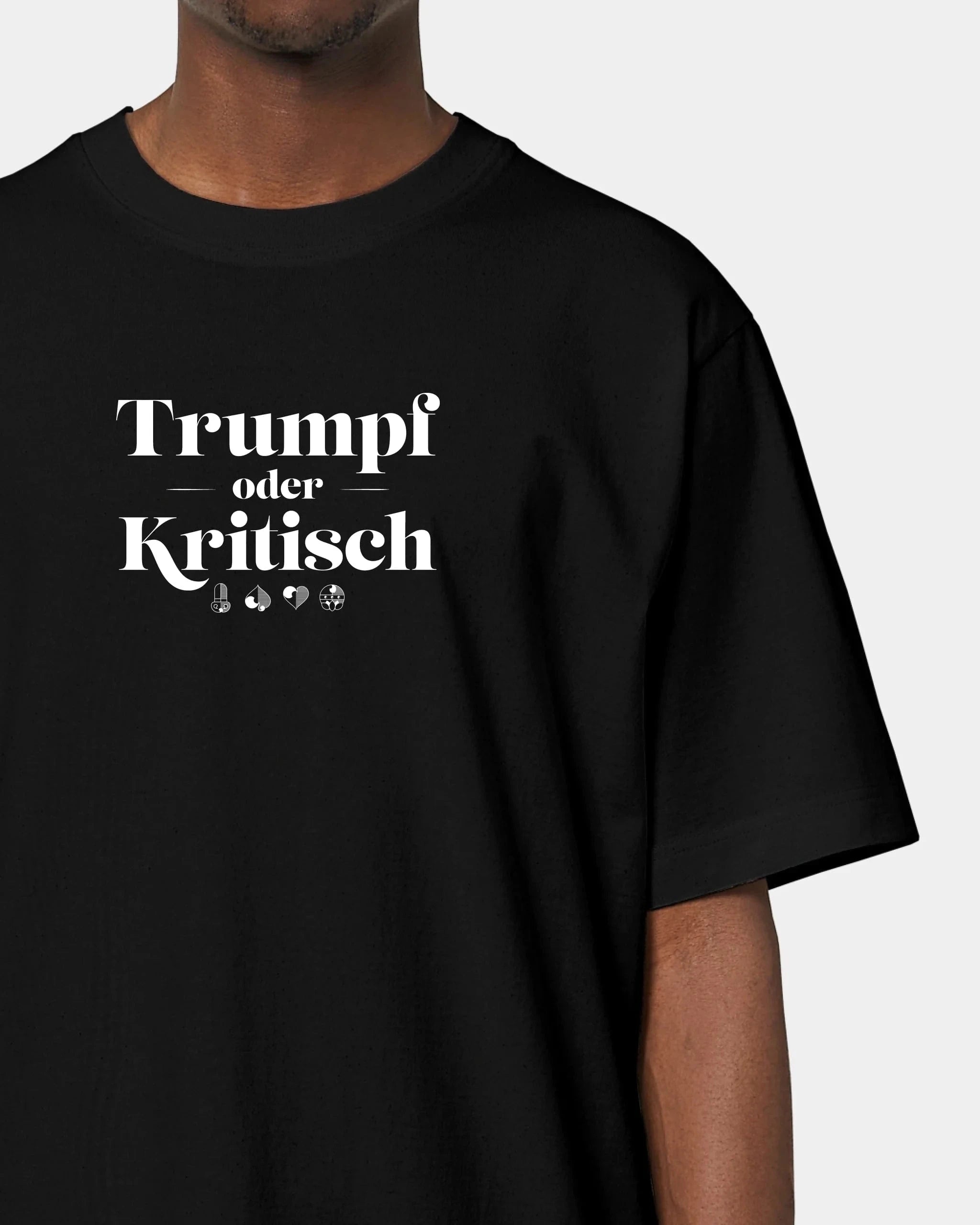 Personalisiertes T-Shirt "Watten - Trumpf oder Kritisch" - Textil Oversized / Schwarz / XXS von Schmidt Digitaldruck GmbH