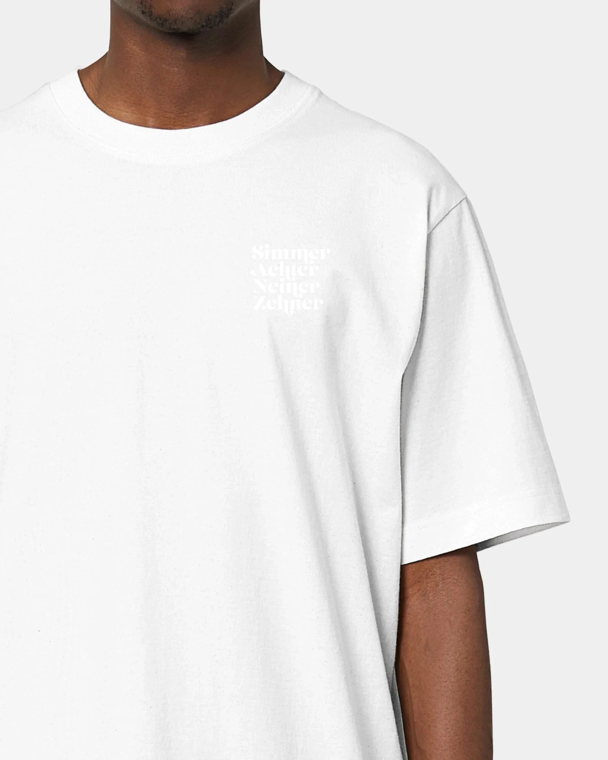Personalisiertes T-Shirt "Spielkarten" - Textil Oversized / Weiß / S von Schmidt Digitaldruck GmbH